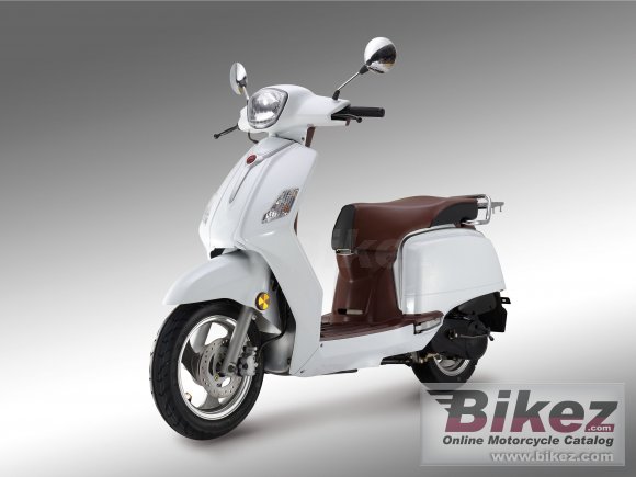 2012 Generic Vertigo 50 photo